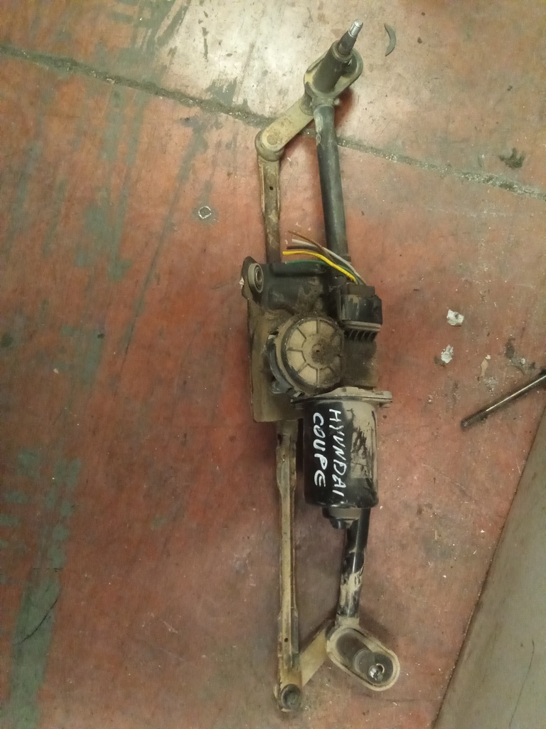 Motor limpia delantero hyundai coupé '02