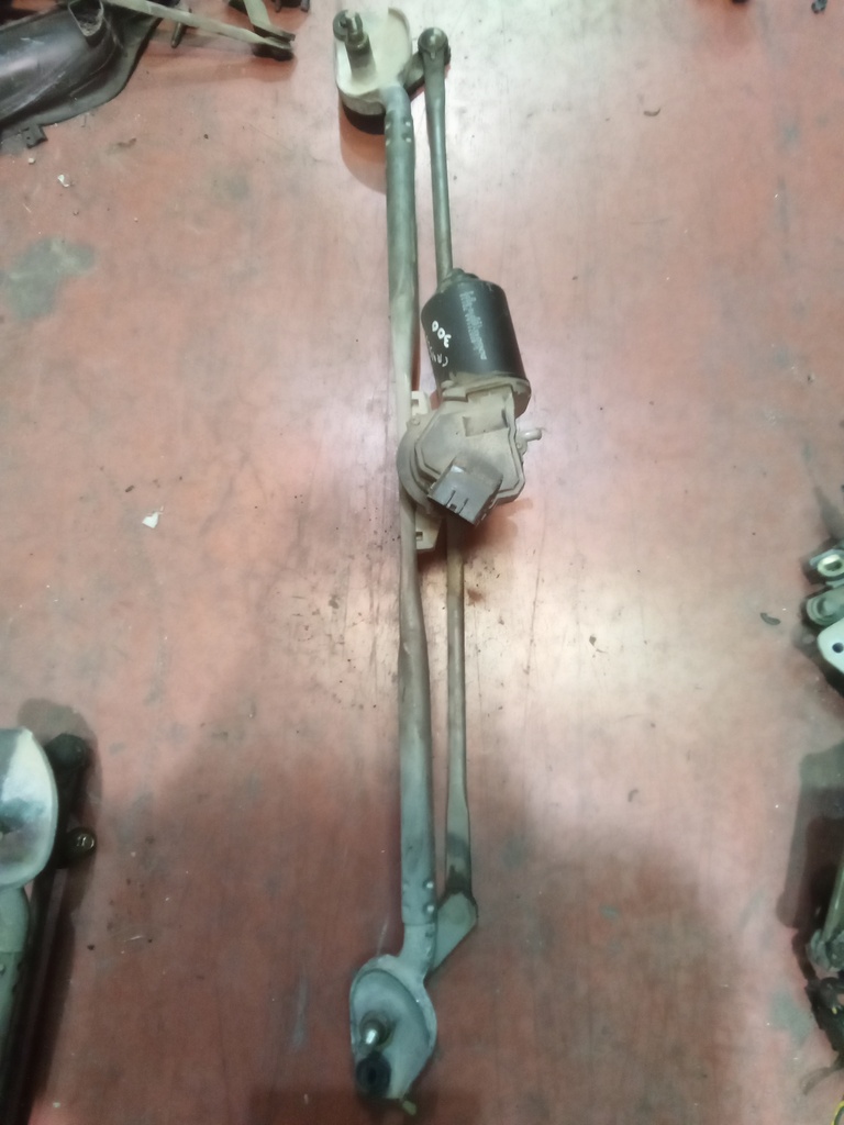 Motor limpia delantero Chrysler 300 '05