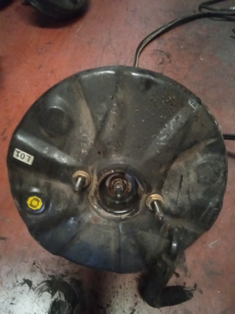 Servofreno Hyundai accent '03