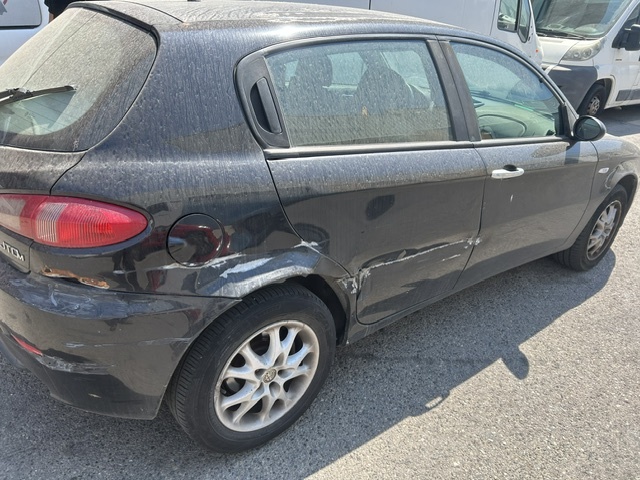 0522 ALFA ROMEO 147 1.9JTD 2006