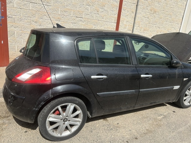 0571 RENAULT MEGANE 1.5DCI 2005