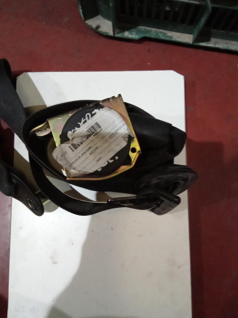 Cinturon delantero derecho rover 75 '00