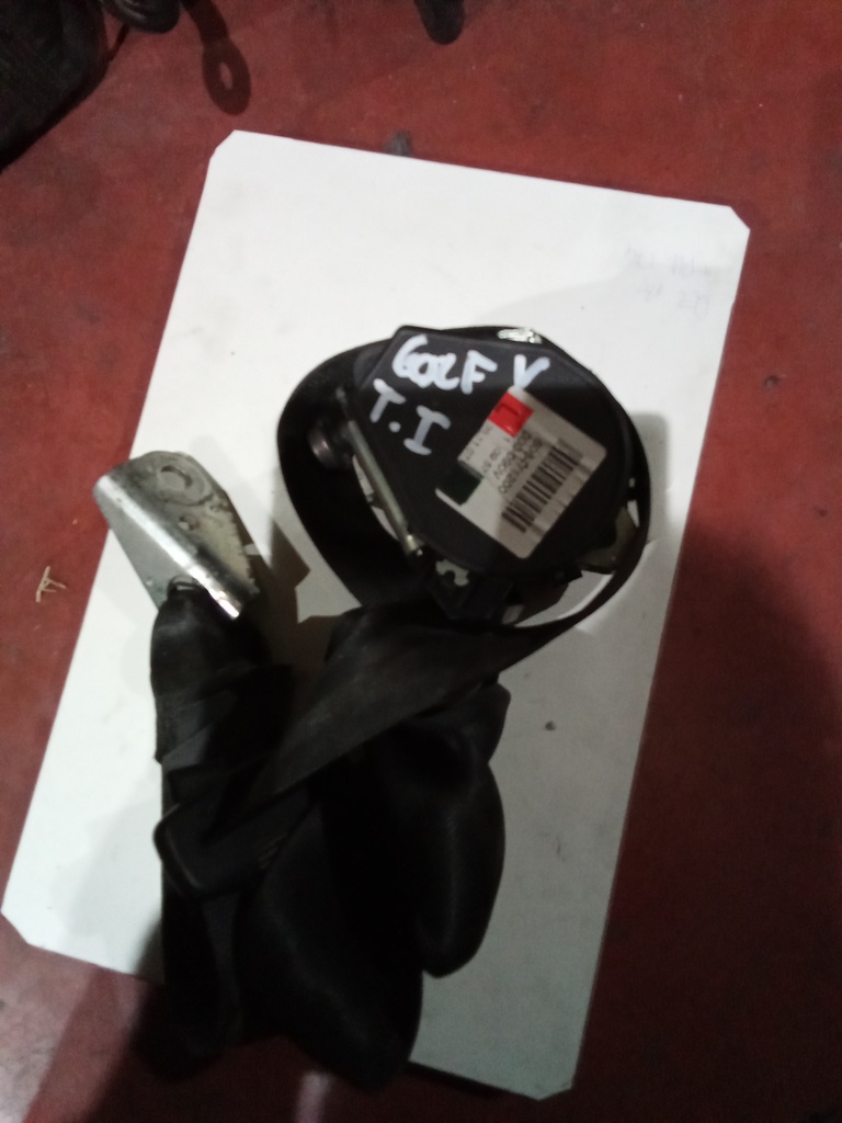 Cinturon seg. tras.izquierdo volkswagen golf v '05