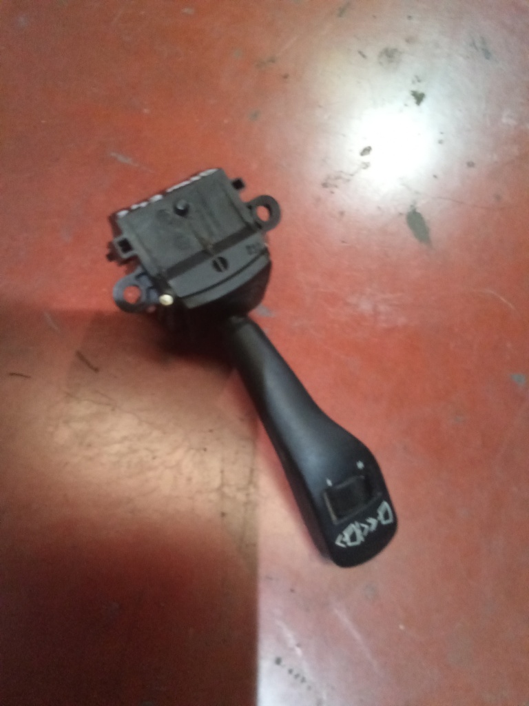 Mando de limpiaparabrisas BMW Serie 3 E46 '03