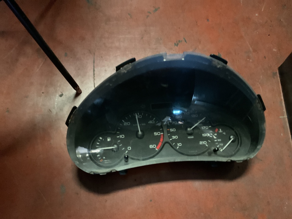 Peugeot 206 año 2001