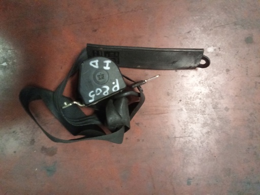 Cinturon delantero izquierdo peugeot 205 '97