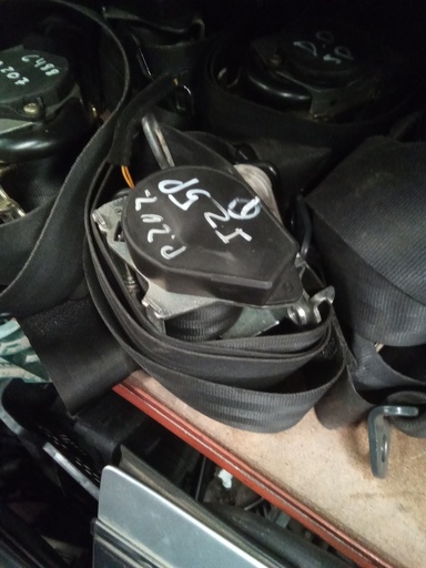 Cinturon delantero izquierdo 5p peugeot 207 '07