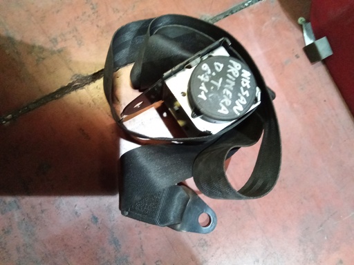 Cinturón tras.derecha nissan primera ‘06