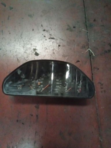 [2105406547] Cuadro instrumentos mercedes w203 `96