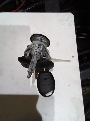 Juego cierre de puertas ford tránsit '01