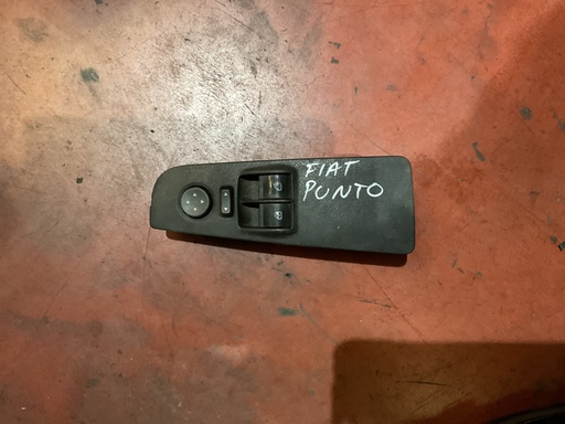 [735380450] Botonera eleva lunas fiat punto ‘03