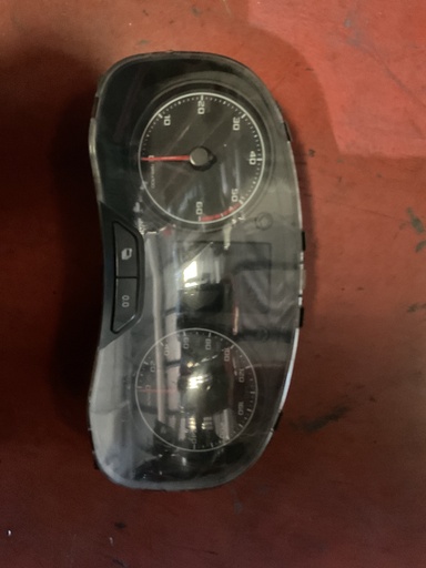 [6 j 920 800 A] Cuadro instrumentos seat toledo 12