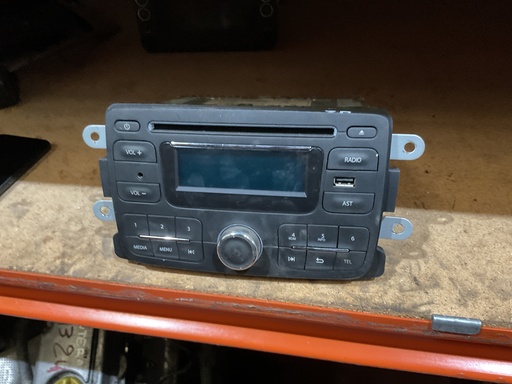 [281156534R] Radio dacia logan '09