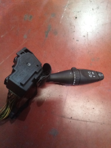 [98AG17A553BC] Mando de limpiaparabrisas ford focus '04