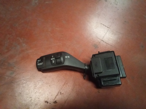 [17D940] Mando de intermitentes ford focus II '06