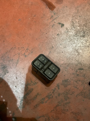 [90561086] Botonera eleva lunas opel astra g ‘00