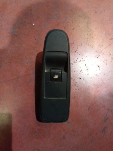 [13569] Botonera eleva lunas derecha citroen c4 picasso '07