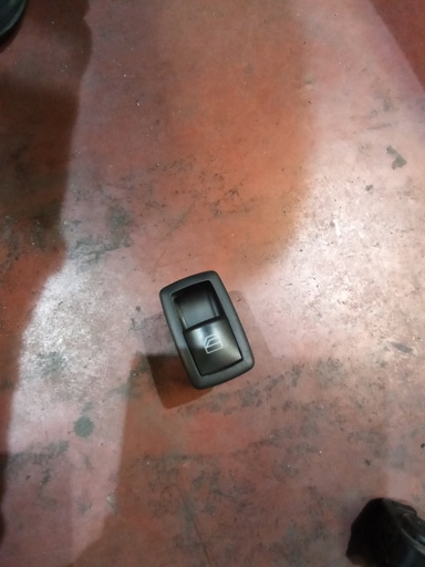 [A2518200510] Botonera eleva lunas mercedes clase m w163 '06