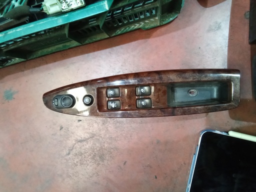 [96190771] Botonera eleva lunas chevrolet nubia '00