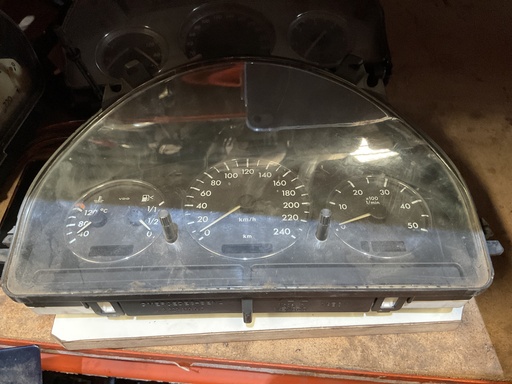 [A1635409011] Cuadro instrumentos mercedes ml ‘04