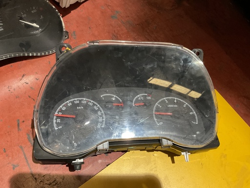 [52034225] Cuadro instrumentos opel combo d ‘11