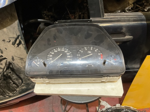 [13888019] Cuadro instrumentos BMW serie 5 e34 ‘92