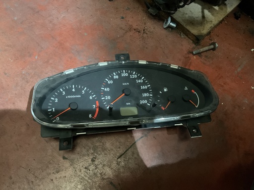 [Sin referencia] Cuadro instrumentos nissan micra ‘98