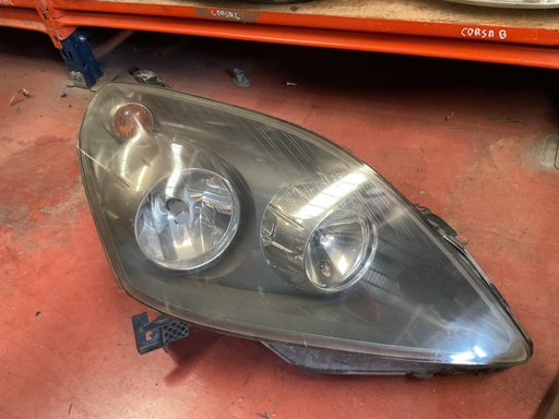 Faro izquierdo opel zafira b