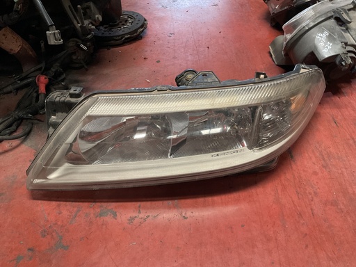 [8200163323] Faro izquierdo xenon renault laguna ii