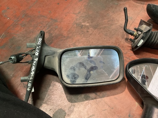 [0149302] Retrovisor izquierdo manual fiat punto ‘93
