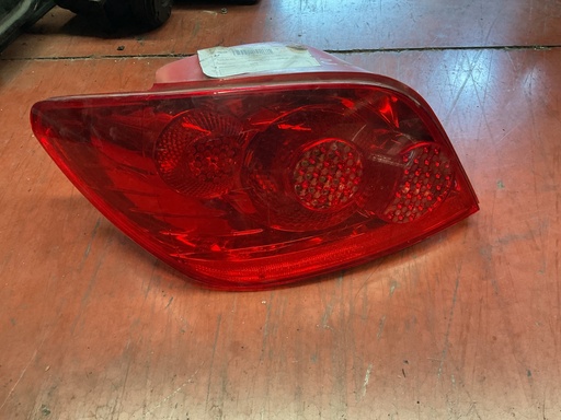 Piloto izquierdo peugeot 307 06