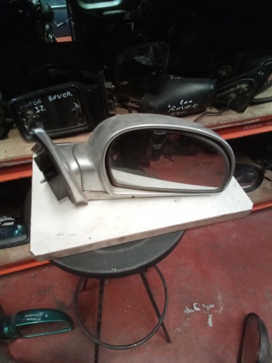 [012188] Retrovisor derecho hyundai accent '05