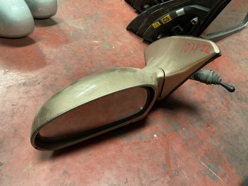 [010133] Retrovisor izquierdo manual kia rio ‘00