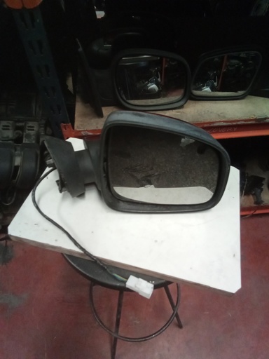 [024363] Retrovisor derecho dacia sandero '10