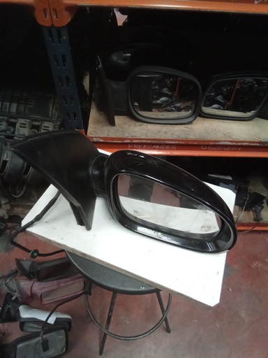 [010880] Retrovisor derecho volkswagen golf v '09