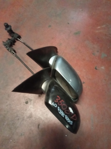 [012659] Retrovisor derecho manual skoda fabia '02