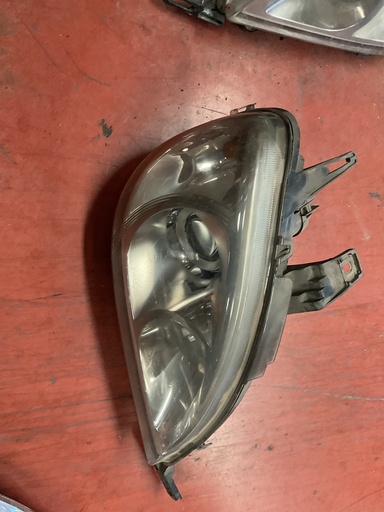 Faro derecho mercedes ml 270 xenon