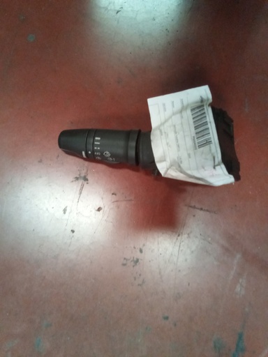 [25260AV715] Mando de limpiaparabrisas nissan primera '03