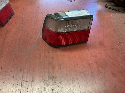 Piloto izquierdo Citroen Xantia 1998