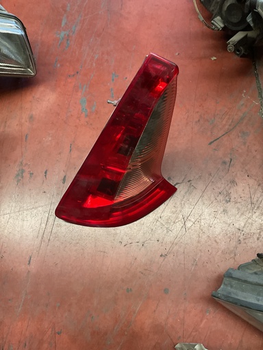 Piloto izquierdo Citroen C4 2004