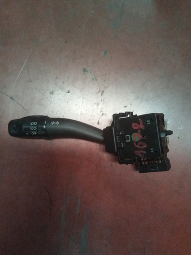 [202004727] Mando de luces kia carens '06