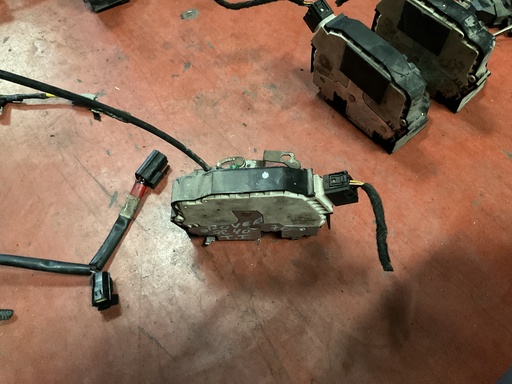 [Sin referencia] Cerradura trasera izquierda rover 75 ‘00