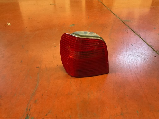 Piloto izquierdo Volkswagen polo III