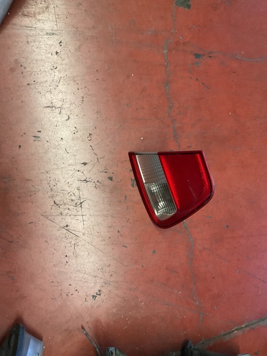 Piloto derecho porton Seat Cordoba 2000