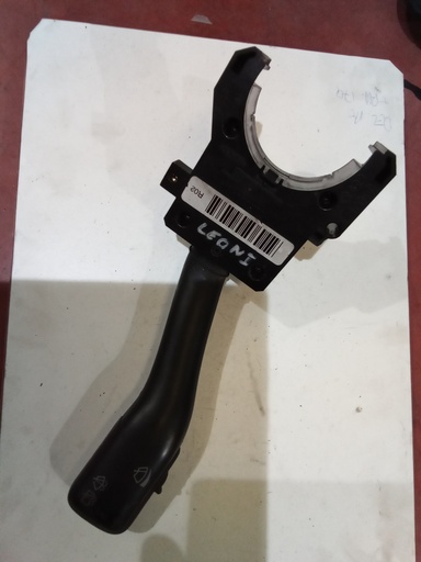 [4B0953503E] Mando de limpiaparabrisas seat leon i '01