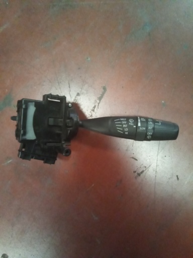 [SIN REFERENCIA] Mando de limpiaparabrisas suzuki vitara '06