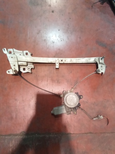 Elevalunas delantero derecho Toyota celica '93