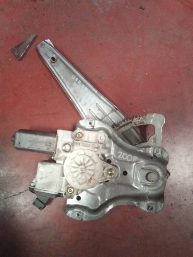 Elevalunas trasero izquierdo Toyota Corolla '07