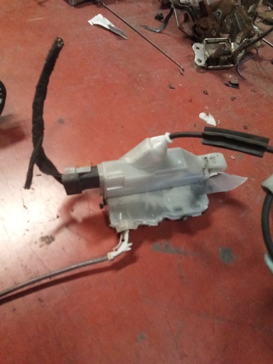 [16942542] Cerradura delantera izquierda Toyota proace verso '20