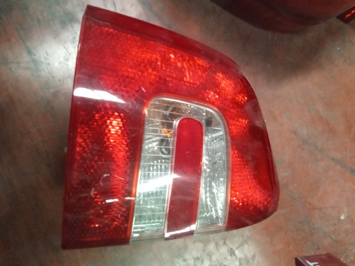 Piloto izquierdo skoda Octavia '05